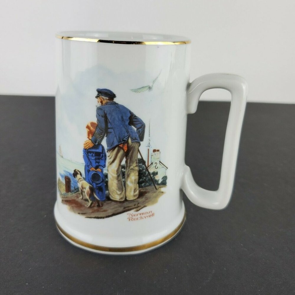 Norman Rockwell Vintage 1985 Looking Out To Sea Porcelain Mug/Tankard Gold Rim